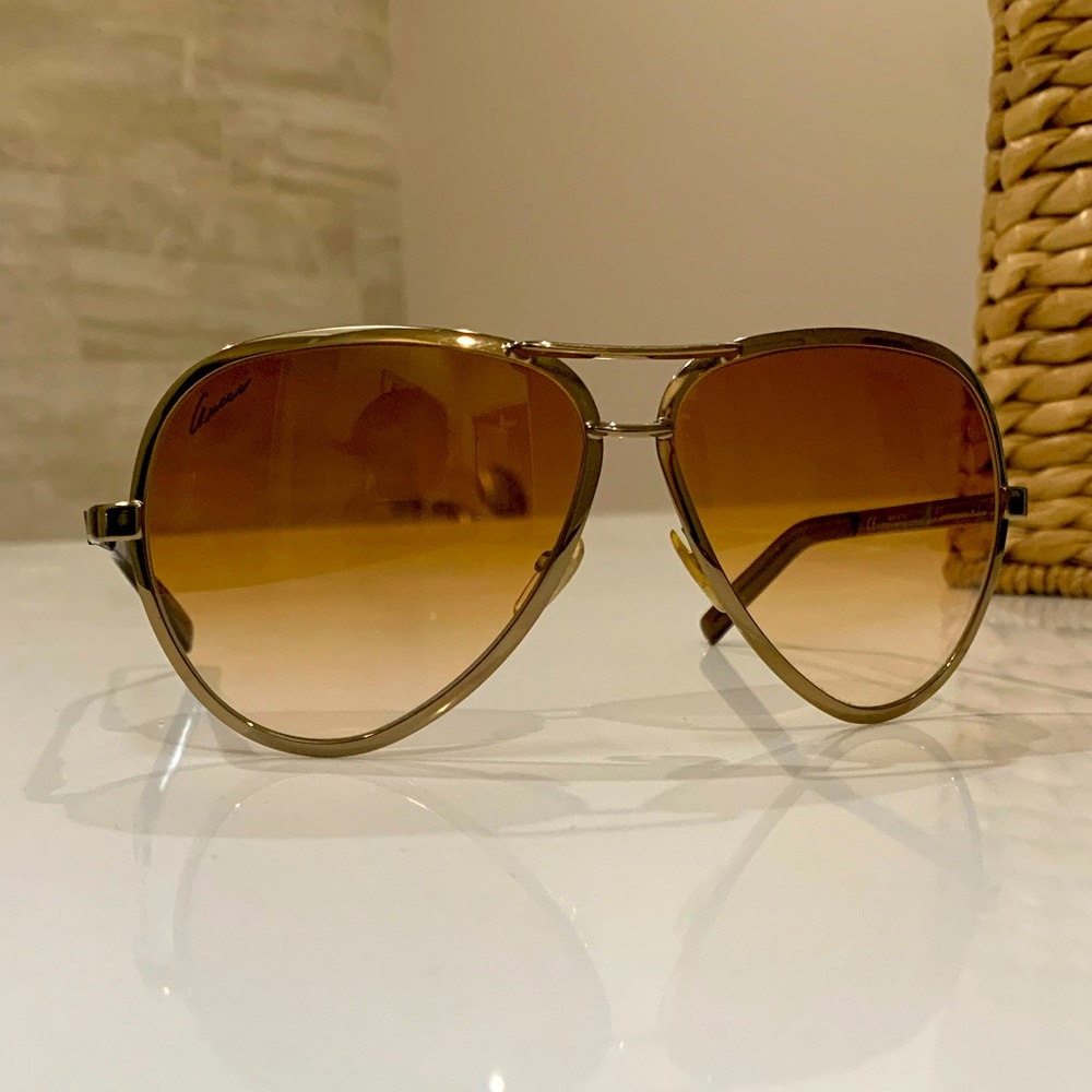 *RARE* Gucci Aviators (GG 2785S) In EXCELLENT condition.